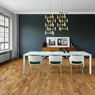 Паркетная доска KAHRS Дуб Буда 3-х пол НМ 2419*196*15 (2.84 м2) в интерьере