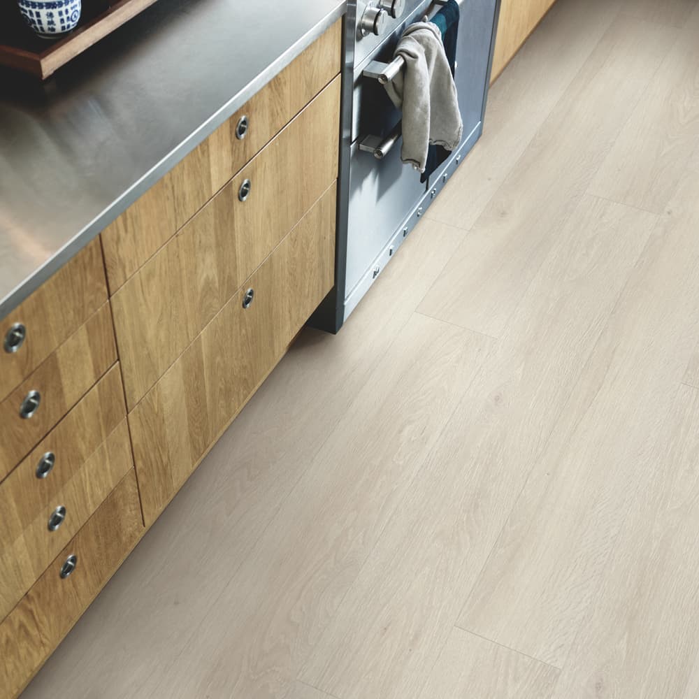 Плитка ПВХ Pergo Modern Plank Glue V3231-40079 Дуб Светлый выбеленный 1515*217*2,5 (3,616)