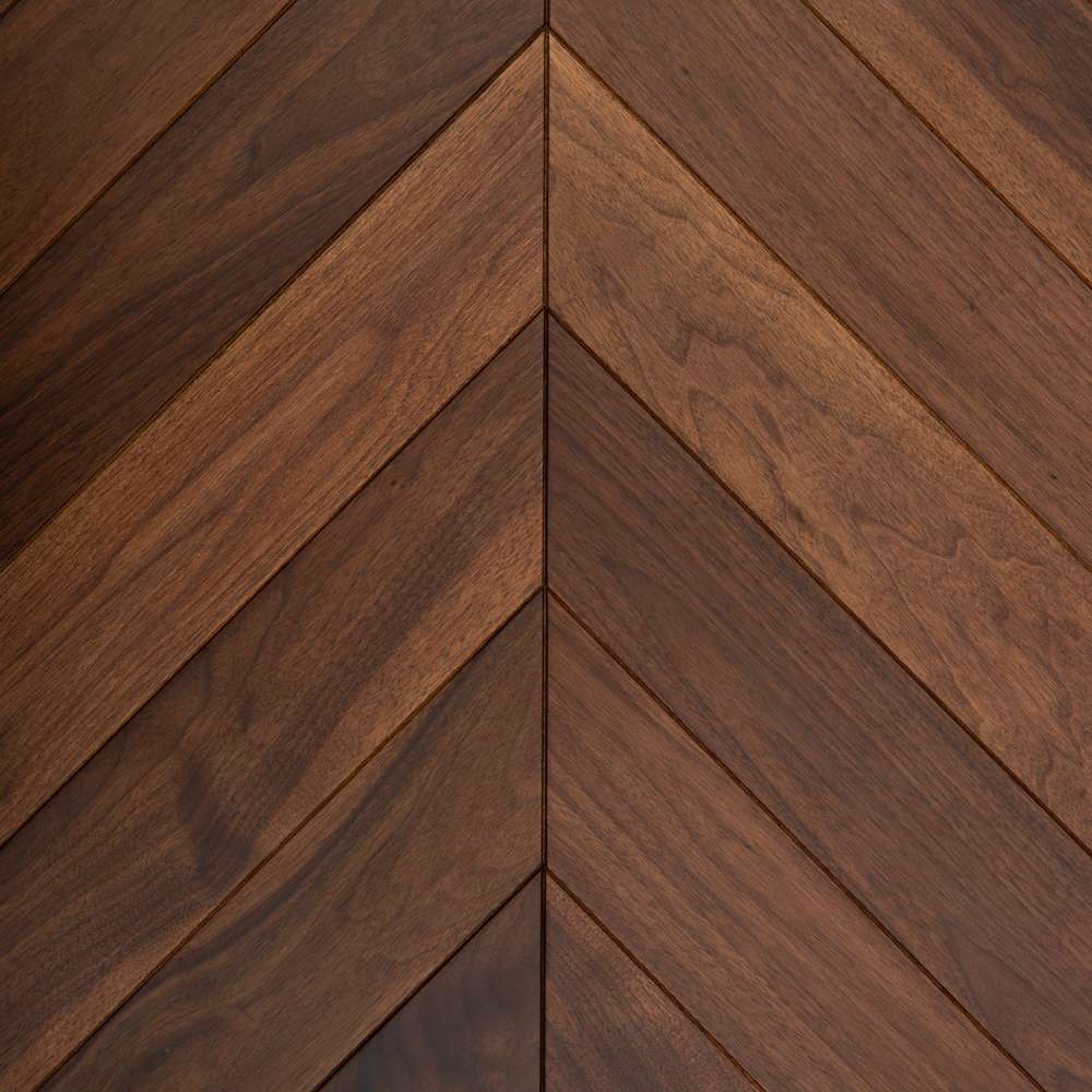 Паркет Елка Французская Lab Arte Chevron 500/410х90х14 /45° Орех Американский Прайм лак
