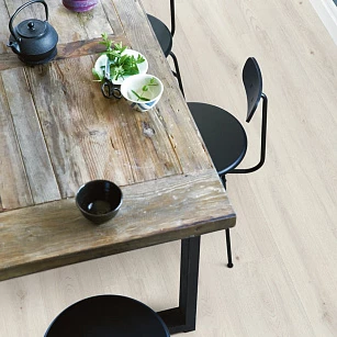 Ламинат Pergo Stavanger pro L1245-04998 Дуб морской (2,306м2) в интерьере